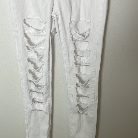 SHEIN white tall slant ripped skinny jeans size small - Picture 3 of 7